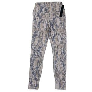 Carbon38 NWT pastel python snakeskin leggings. SIZE Medium